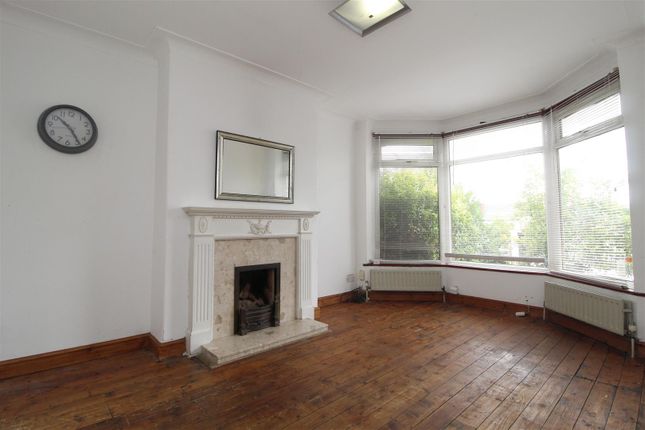 1, Lancastre Grove, Leeds photo 2