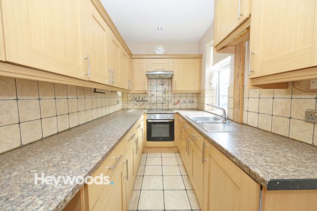 36 Clare Street, Stoke-On-Trent photo 4