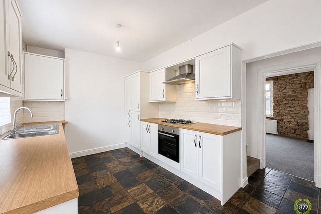 21 Alliance Street, Accrington photo 4