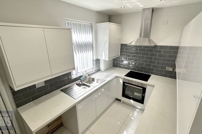 28, Raven Road, Sheffield photo 5