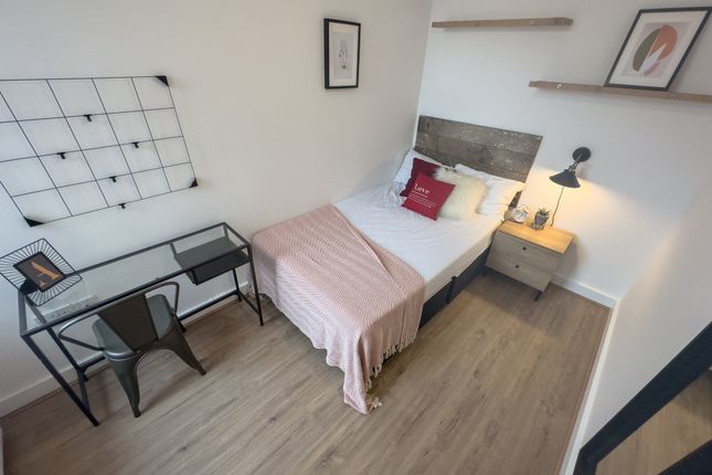 Thumbnail Room to rent in Kensington, Liverpool