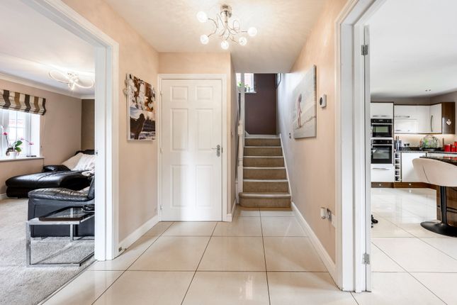 11, Newbold Close, Lichfield photo 4