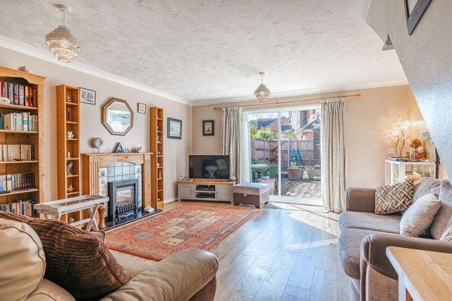 9 Lisbon Road, Dereham photo 2