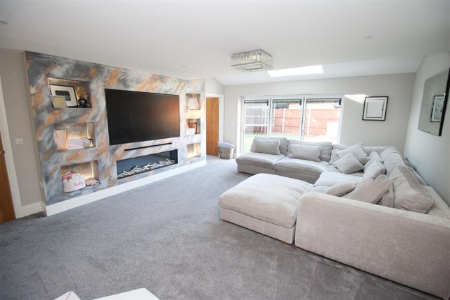 The Coach House, Tye Green Village, Harlow photo 4