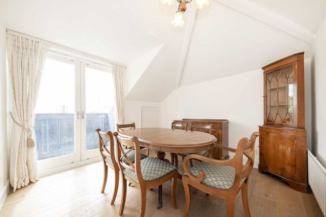 Flat 6, 41, Belsize Park, London photo 2
