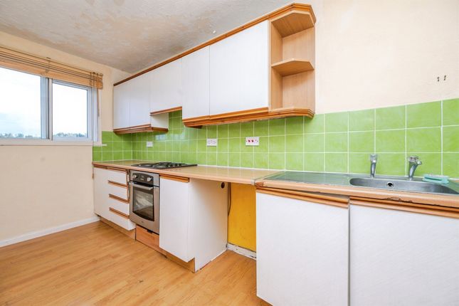 Flat 11, Champney, St. Cecilia Close, Kidderminster photo 3