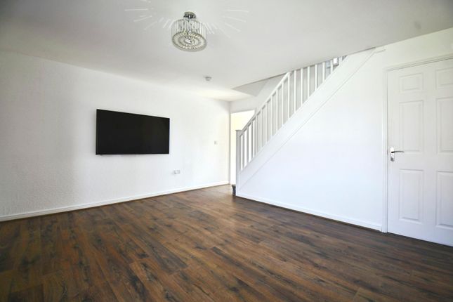 12, Sir Leo Schultz Road, Hull photo 2