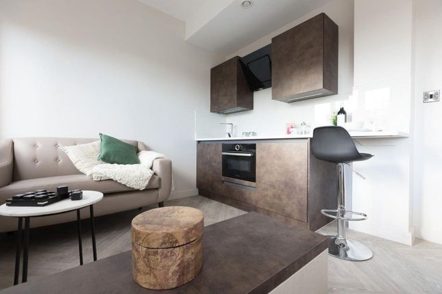 Flat 204, Little Lever Street, Manchester photo 3
