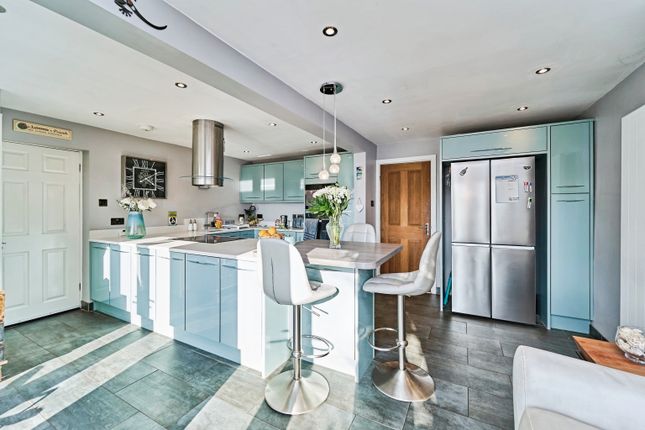 19, Cartersfield Lane, Stonnall photo 4