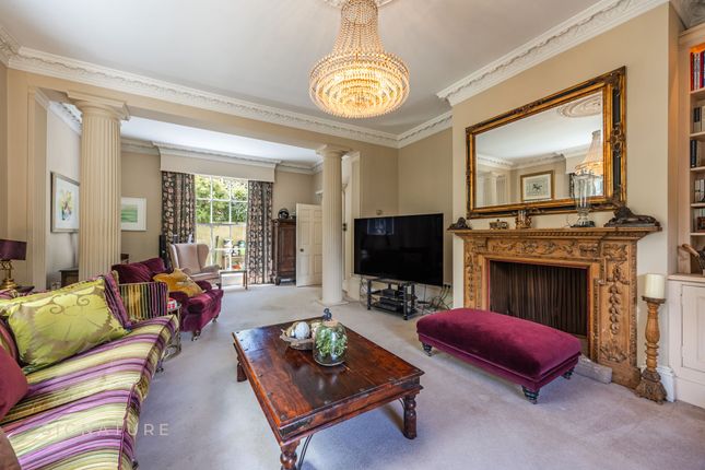 7 Carrow Hill, Norwich photo 2