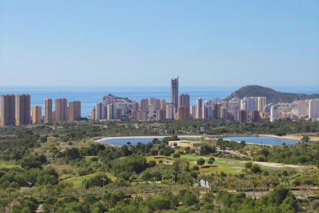 Thumbnail Detached house for sale in Benidorm, Alicante, Spain