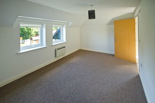 14, Park Lodge, Blackburn photo 5