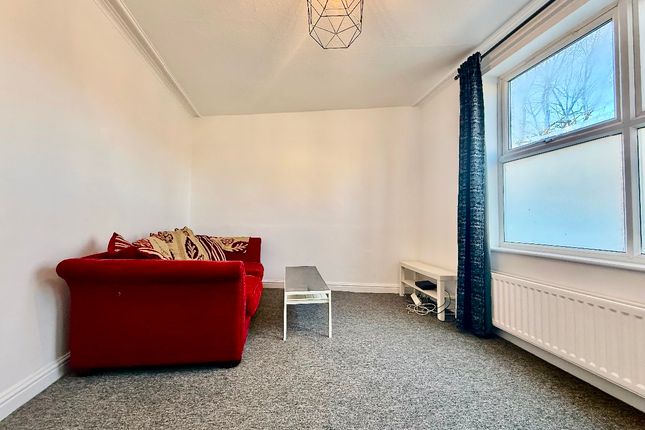 15 Ulverston Road, Sheffield photo 4