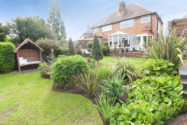 28, Charminster Avenue, West Midlands photo 2