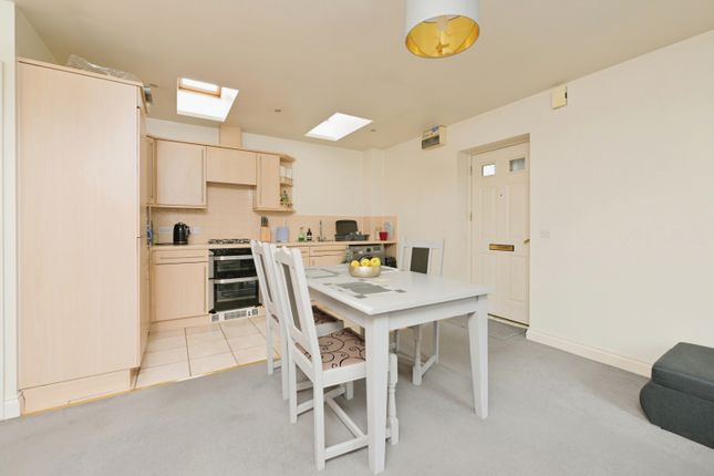 Maisonette for sale in Dent Close, Northampton