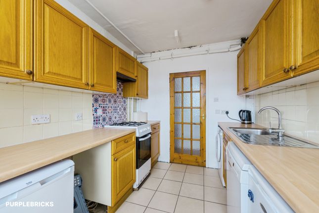 Ground floor, Flat 3, 24, Belsyde Avenue, Glasgow photo 4