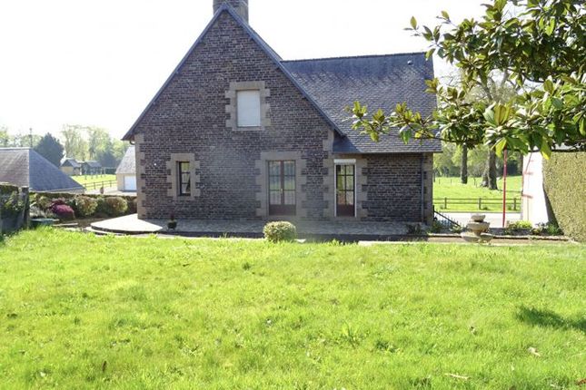 Thumbnail Detached house for sale in Parigny, Basse-Normandie, 50600, France