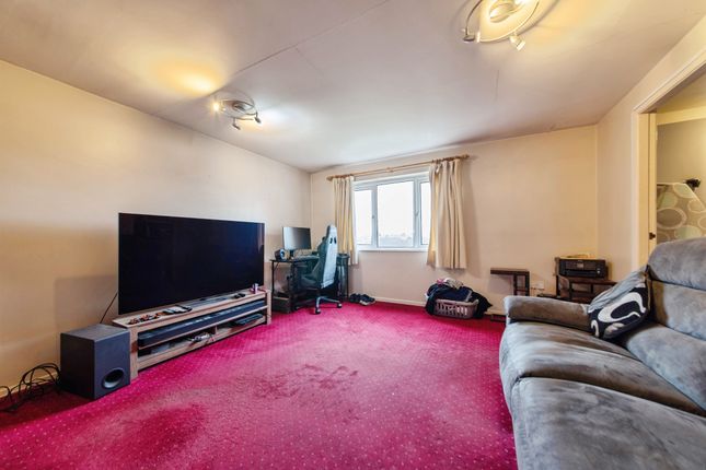 47, Orchard Close, Sleaford photo 2