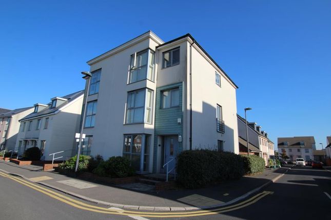 6-bed terraced on Long Down Avenue, Bristol, £4,740/mo