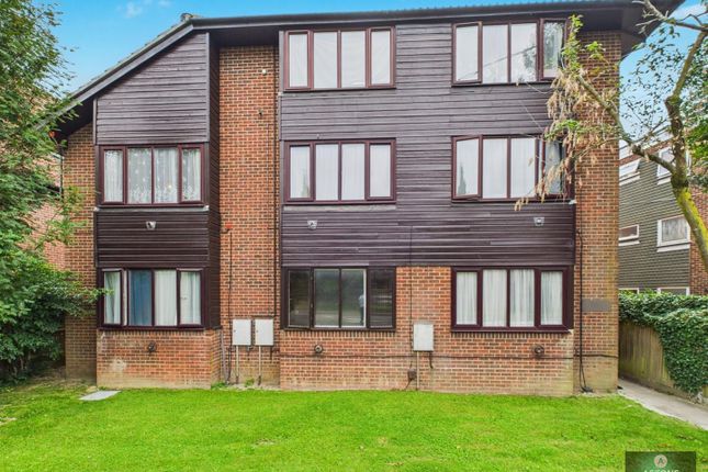 Archers Court Front.Jpg