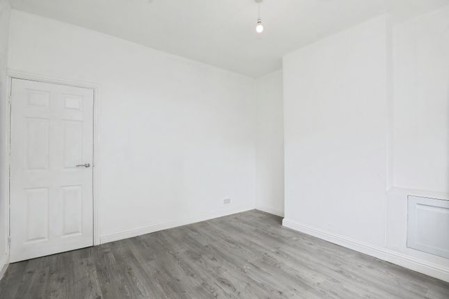 25, Broadhurst Street, Stoke-on-Trent photo 4