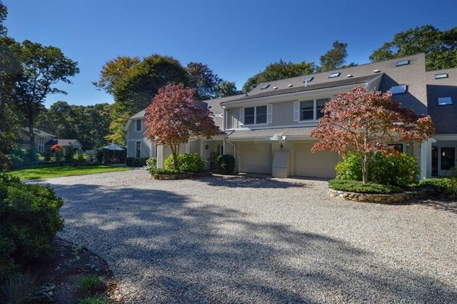 Apartment for sale in 45 Highfield Dr, Falmouth, Massachusetts, 02540, United States Of America