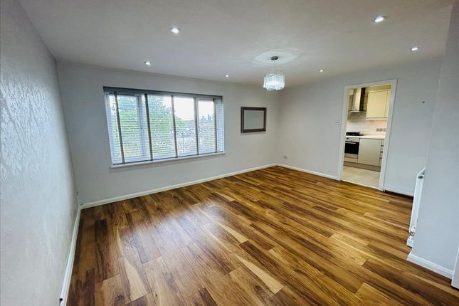 Thumbnail Flat to rent in Perivale, Middlesex