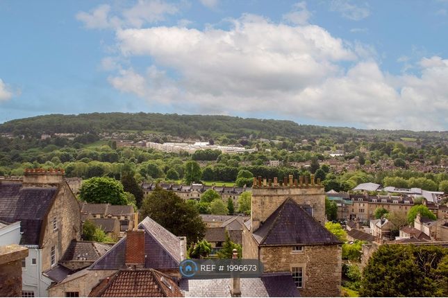 Terraced house to rent in Chilton Road, Bath