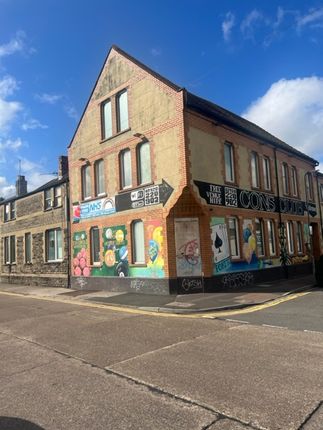 Thumbnail Pub/bar for sale in Wyeverne Road, Cardiff