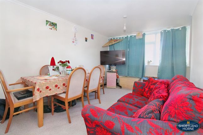 Maisonette for sale in Darnford Close, Walsgrave, Coventry