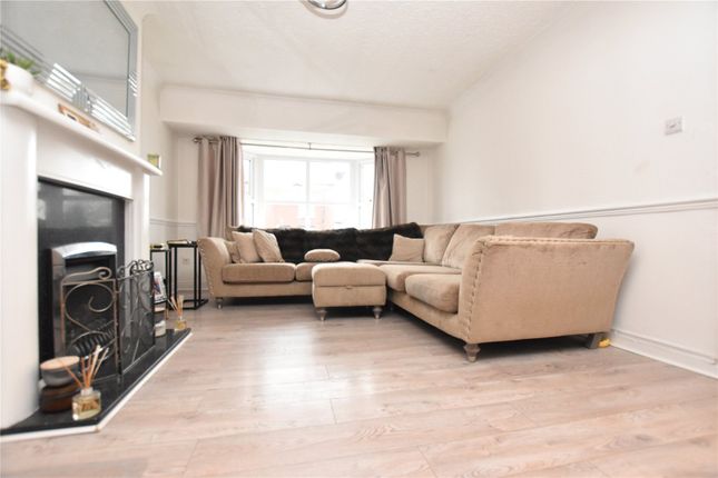 20, Baghill Road, Wakefield photo 4