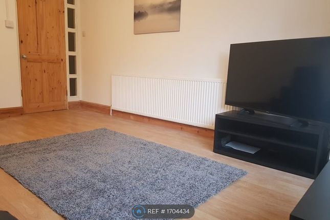 Flat to rent in Redcliffe Road, Nottingham