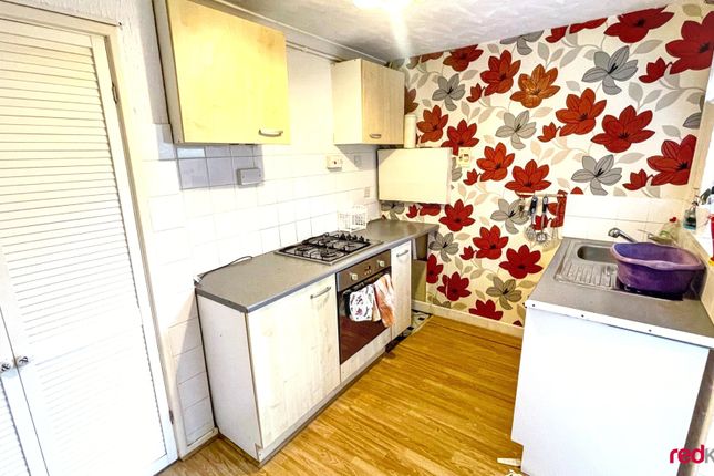 48, Humber Road, Newport photo 3
