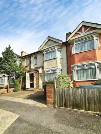 4-bed terraced on 23, Surrey Road, Dagenham East, £2,950/mo