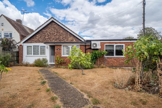 3-bed house on 6, Seamons Close, Bedfordshire, £416,500