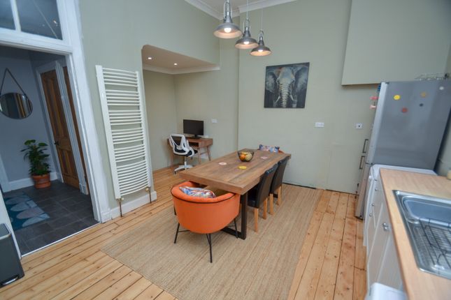 Flat for sale in 37 Holmhead Crescent, Cathcart, Glasgow