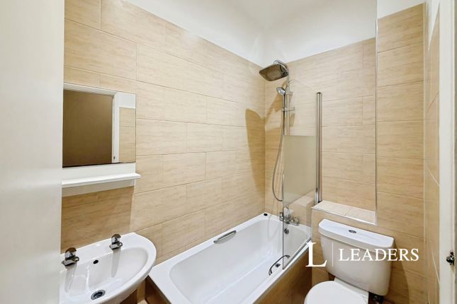 Flat C, Regent House, Princes Place photo 2