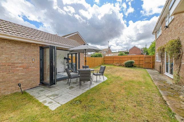 7 Hunters Hill, Frodsham photo 4