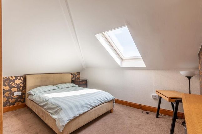 Thumbnail Shared accommodation to rent in Salisbury Place, Edinburgh
