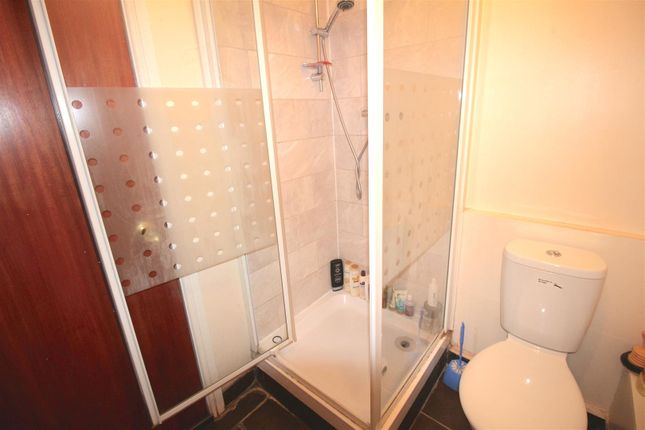 Room 2, 40A, Wembley Park Drive, Wembley photo 5
