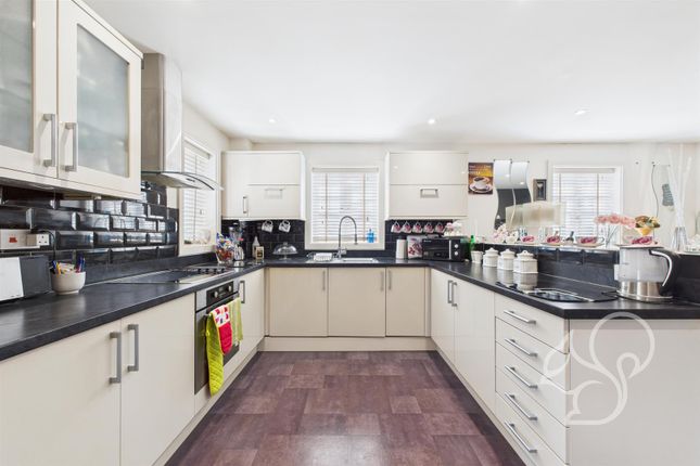 11, Wellhouse Avenue, West Mersea photo 2
