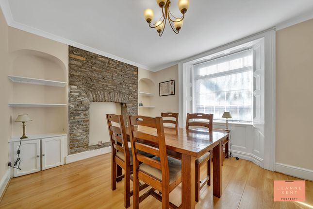 5 Station Terrace, Caerphilly photo 2