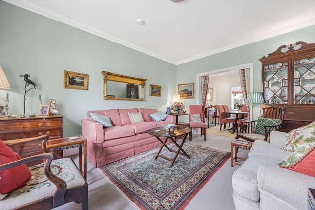 27 Hampdens Way, Watlington photo 2