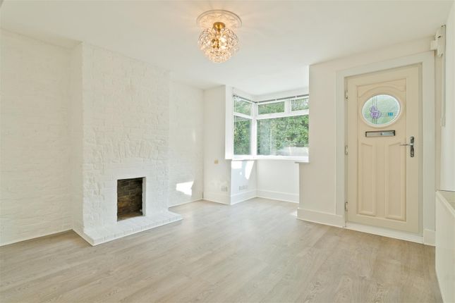 237, Rochester Road, Burham photo 2