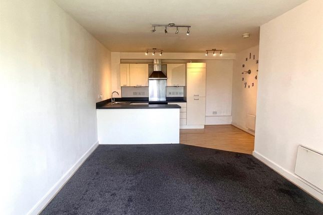 404 The Woodlands On Stamford, Stamford Street East, Ashton-Under-Lyne photo 2