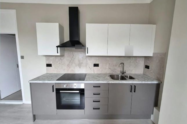 11, Saint Antony's Road, London photo 3