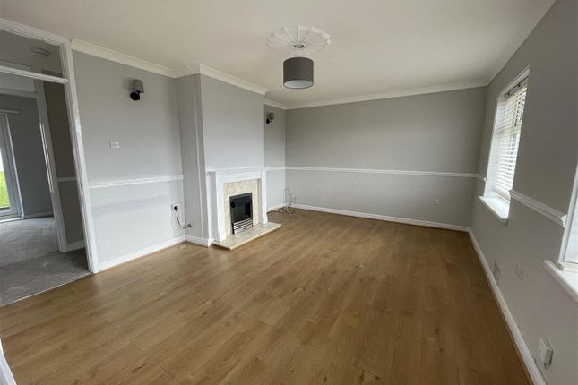 17, Pen Y Bryn, Llanelli photo 3