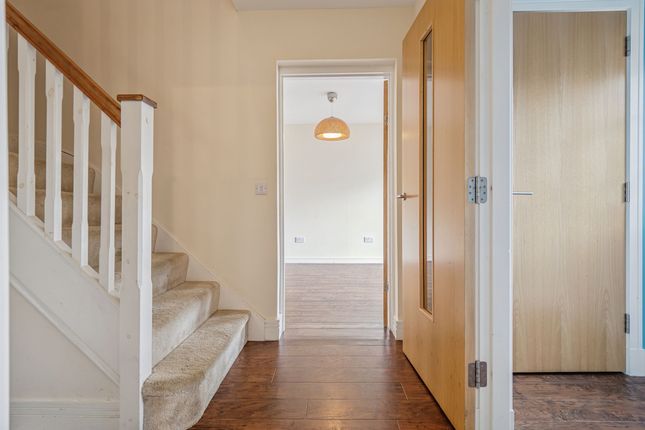 5 Balglass Drive, Glasgow photo 2