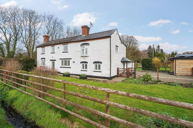 Thumbnail Cottage for sale in Eardisland, Herefordshire