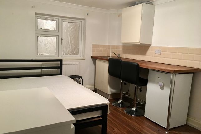 Room to rent in Leander Road, Brixton, London